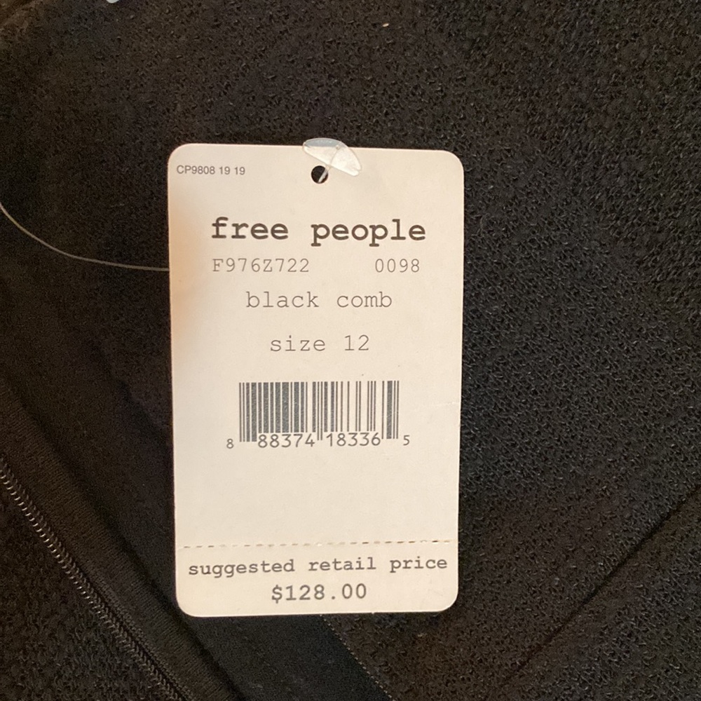 Free People, strapless, black mini with pockets, size 12 NWT - Picture 8 of 10